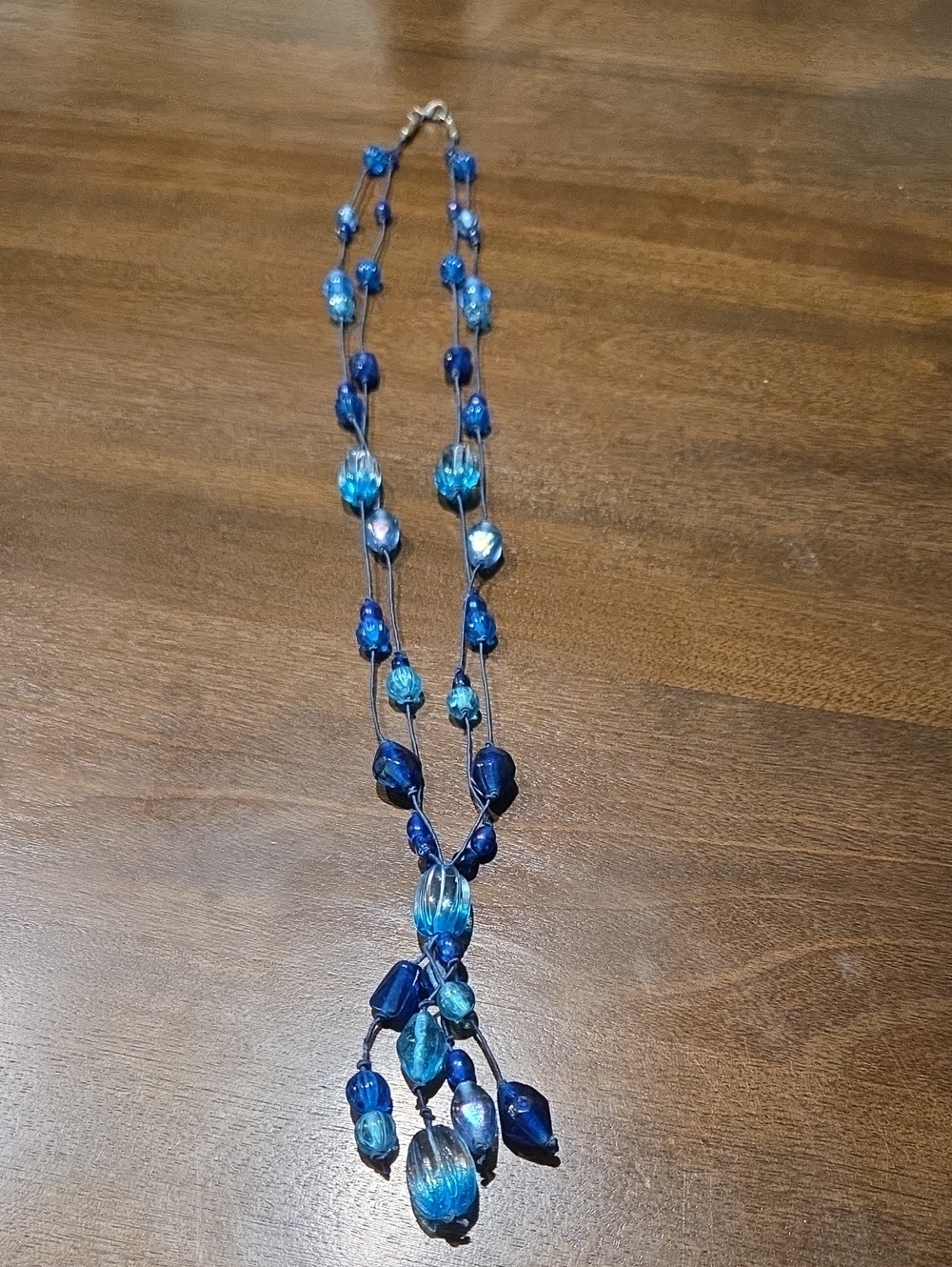 BEADED NECKLACE